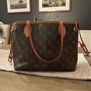 Louis Vuitton Neverfull PM